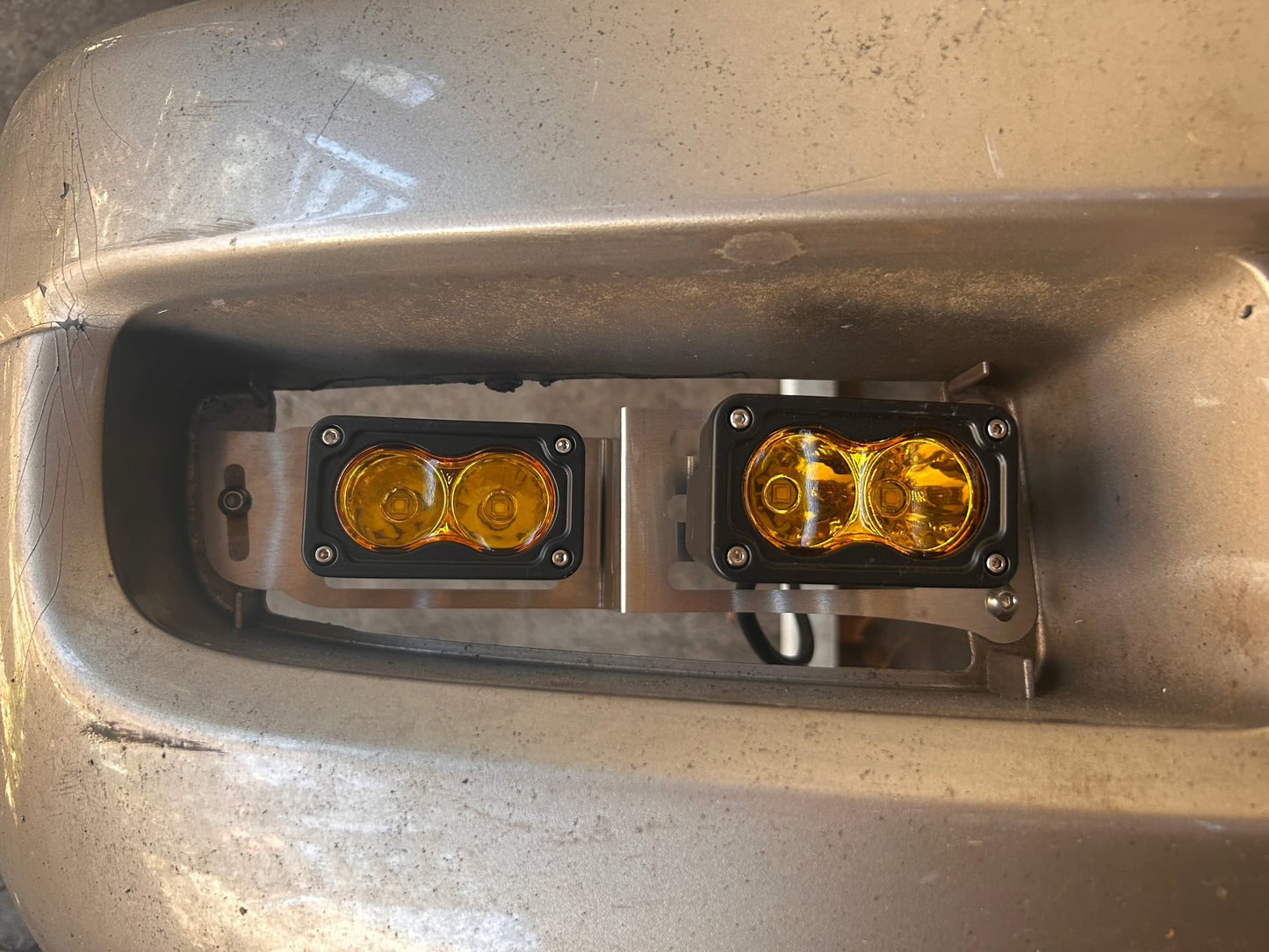 Lexus LX470 Fog Light Replacement Brackets