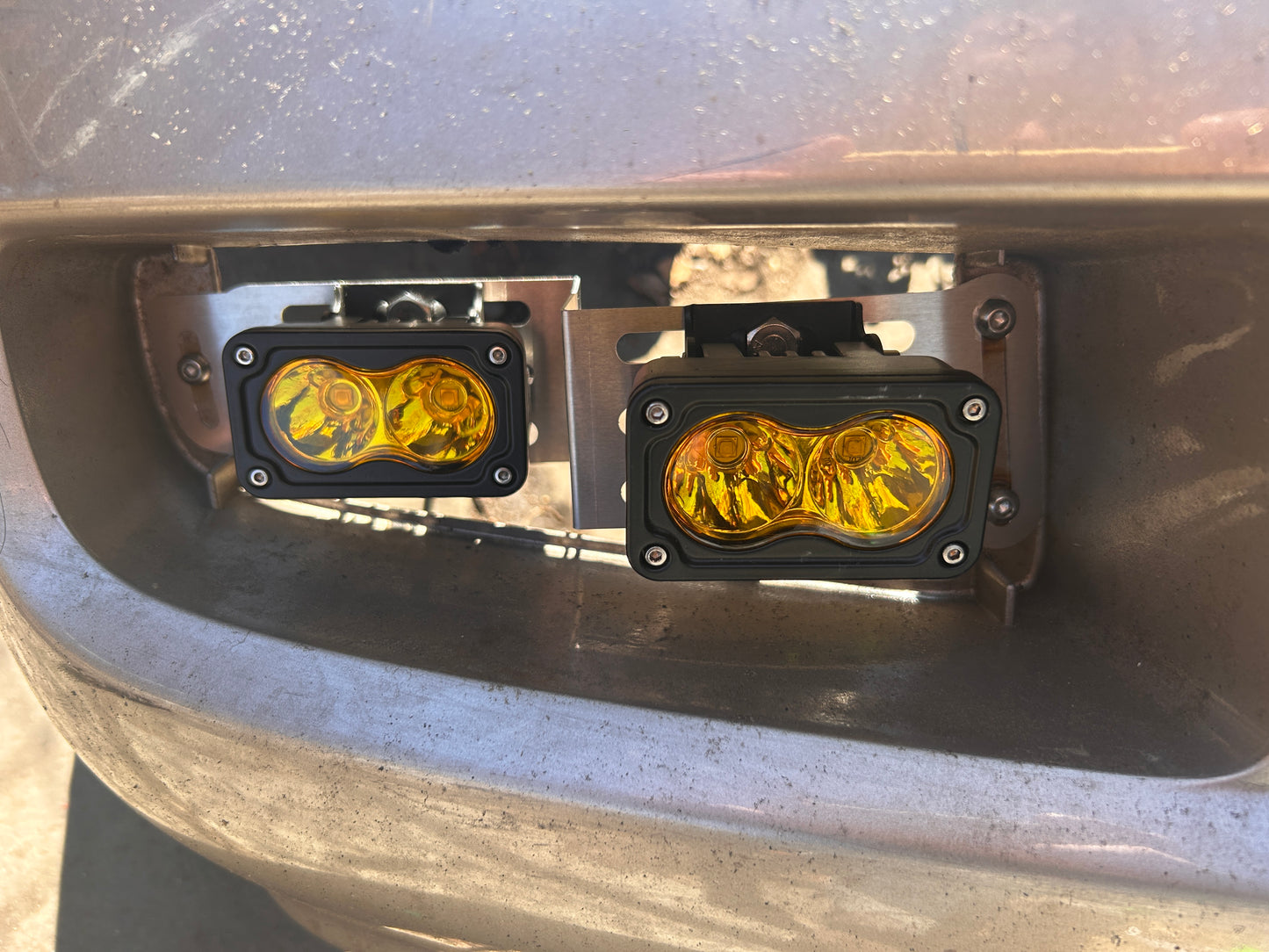 Lexus LX470 Fog Light Replacement Brackets