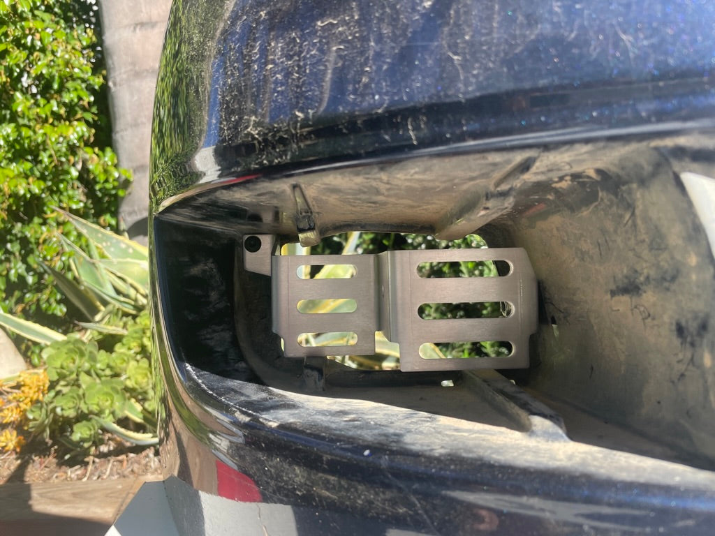 Lexus GX470 Fog Light Replacement Brackets