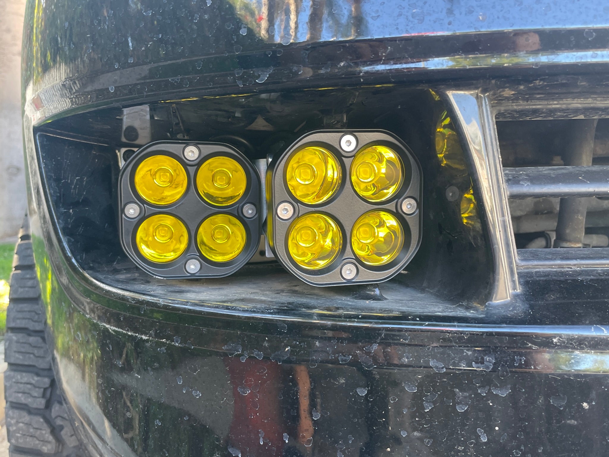 Lexus GX470 Fog Light Replacement Brackets